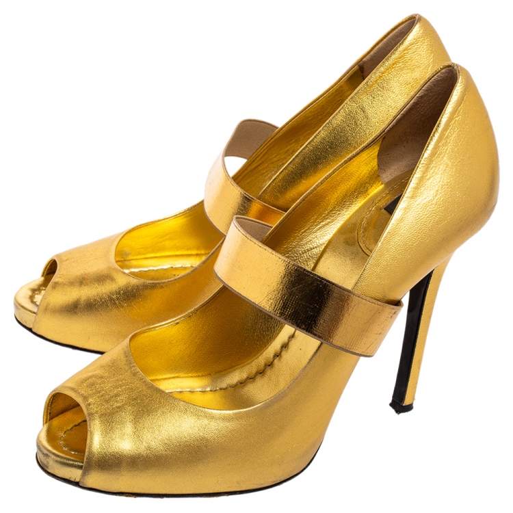 Pre Owned D&G Metallic Gold Leather Elastic Strap Peep-Toe Pumps Size 39