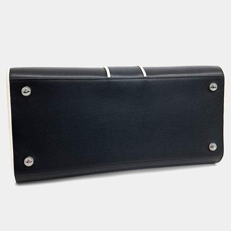 Pre Owned Delvaux Black Leather Briand MM