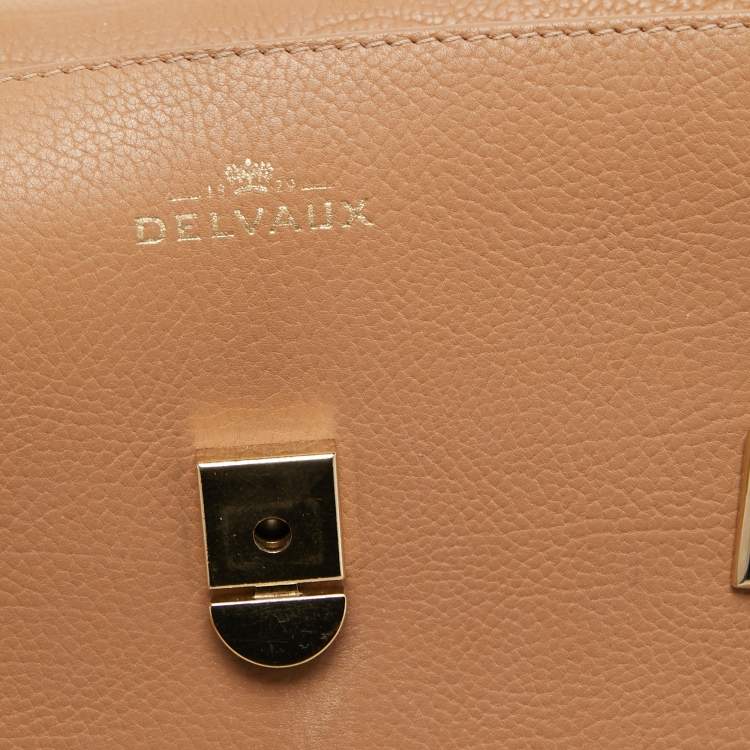 Pre Owned Delvaux Beige Leather Tempete GM Top Handle Bag                  