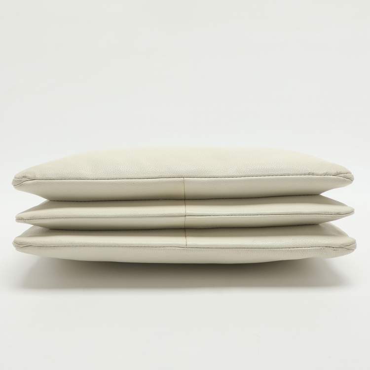 Pre Owned D&G Lily Twist Cream Leather Top Handle Bag