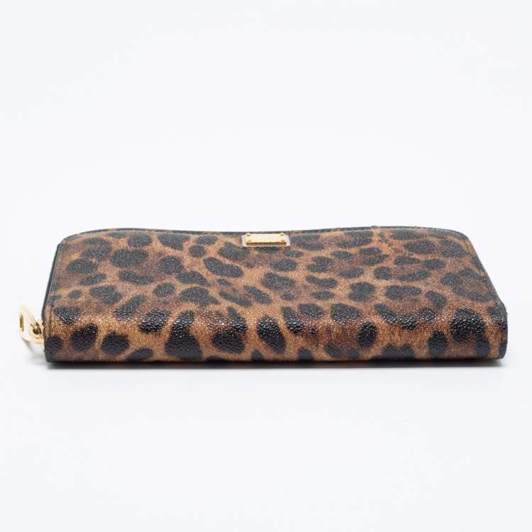 Pre Owned Dolce & Gabbana Beige/Brown Leopard Print Coated Canvas Zip Around Wallet