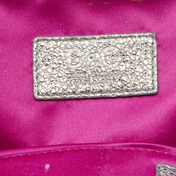 Pre Owned D&G Metallic Silver Leather Embellished Leather Clutch