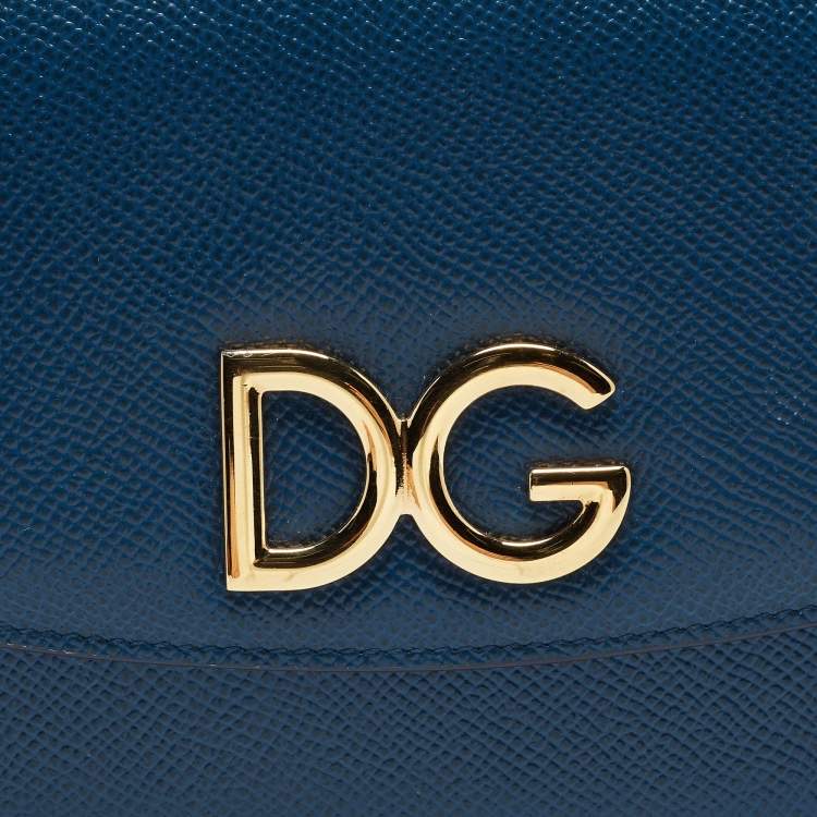 Pre Owned Dolce & Gabbana Blue Grained Leather DG Logo Flap Chain Clutch