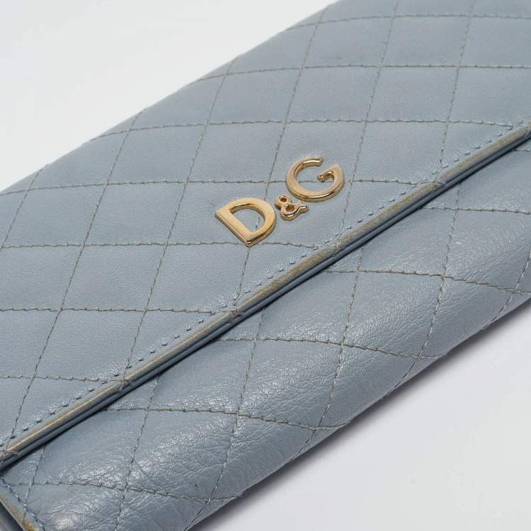 Pre Owned D&G Light Blue Quilted Leather Continental Wallet