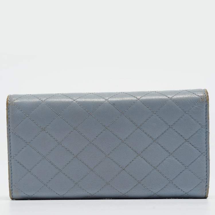 Pre Owned D&G Light Blue Quilted Leather Continental Wallet