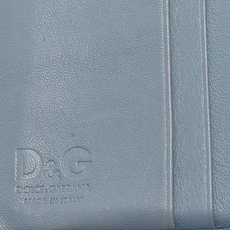 Pre Owned D&G Light Blue Quilted Leather Continental Wallet