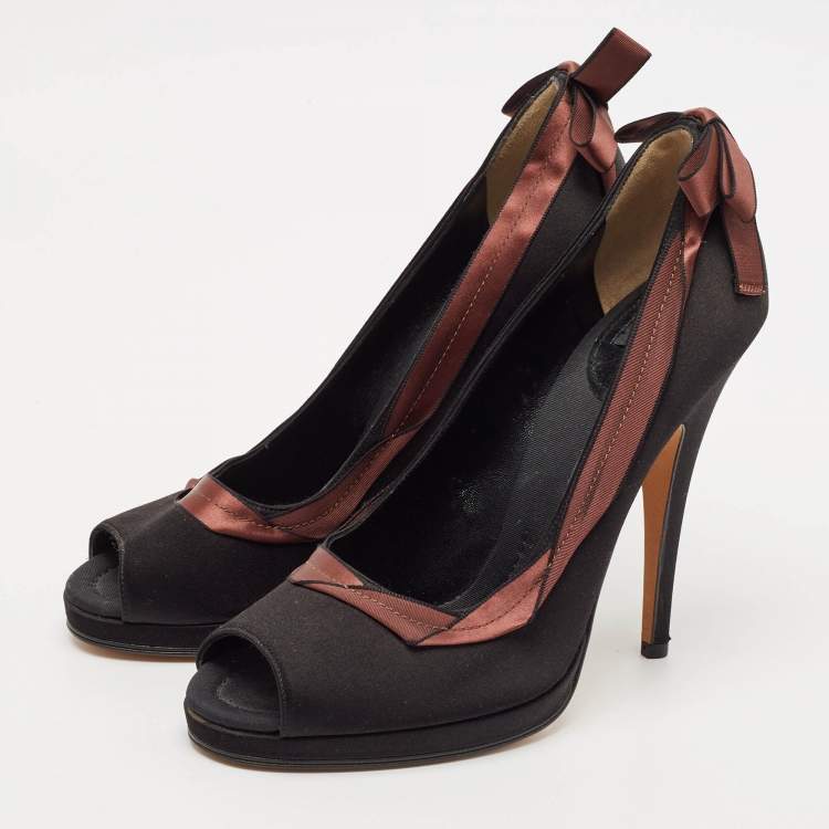 Pre Owned D&G Black/Brown Satin Peep Toe Pumps Size 40