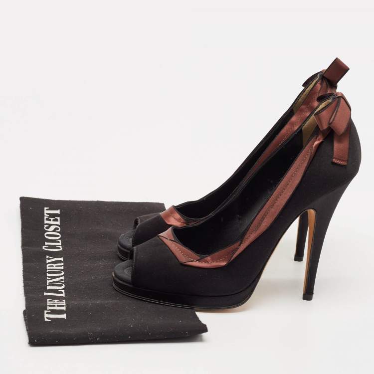 Pre Owned D&G Black/Brown Satin Peep Toe Pumps Size 40
