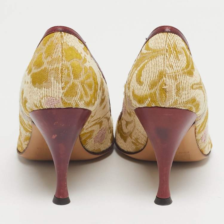 Pre Owned D&G Multicolor Brocade Fabric Round Toe Pumps Size 37.5