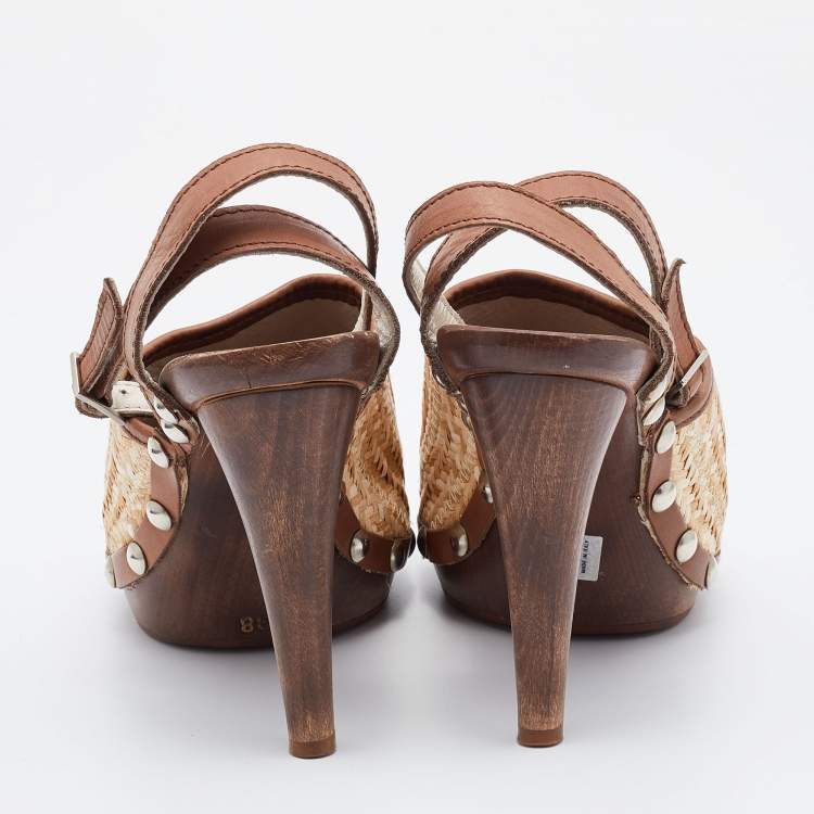 Pre Owned D&G Beige/Brown Raffia and Leather Ankle Strap Clog Sandals Size 38