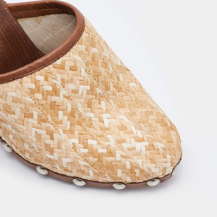 Pre Owned D&G Beige/Brown Raffia and Leather Ankle Strap Clog Sandals Size 38