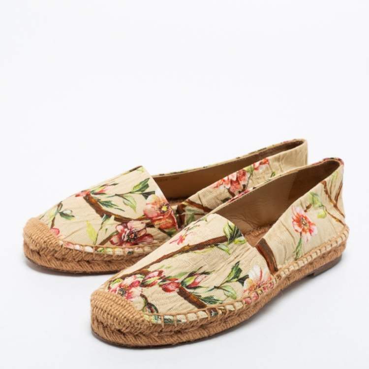 مملوكة مسبقًا Dolce & Gabanna Beige Floral Print Canvas Espadrilles Flats Size 36