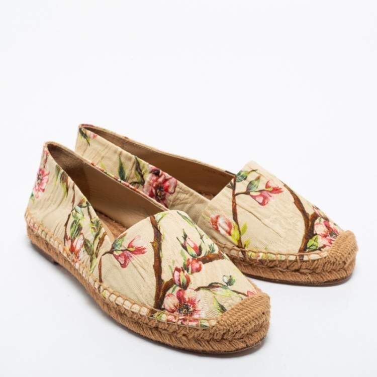 مملوكة مسبقًا Dolce & Gabanna Beige Floral Print Canvas Espadrilles Flats Size 36