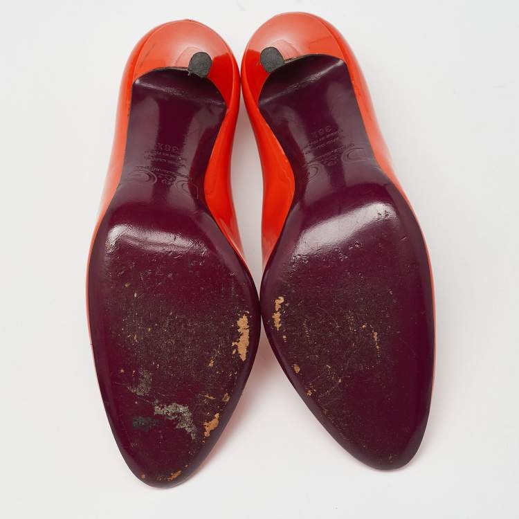 مملوكة مسبقًا D&G Orange Patent Leather Round Toe Pumps Size 38.5