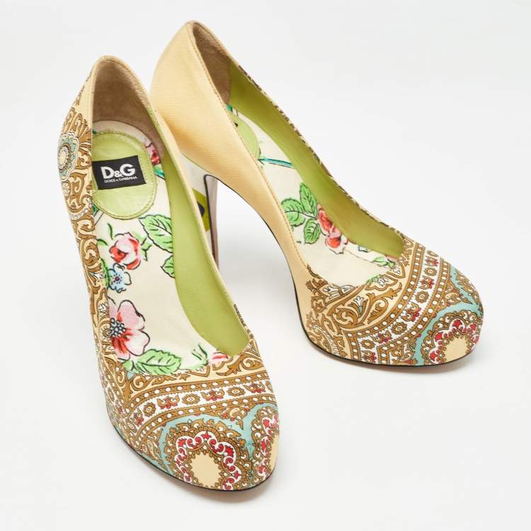Pre Owned D&G Multicolor Printed Fabric Platform Pumps Size 36.5