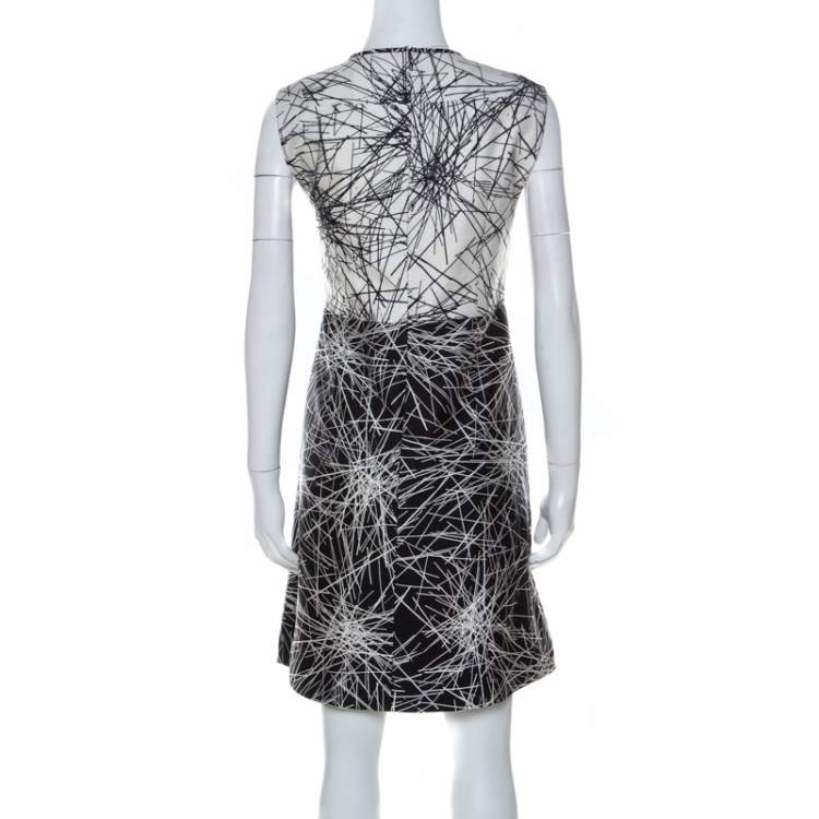 مملوكة مسبقًا Diane von Furstenberg Monochrome Printed Wool and Silk Blend Madyson Dress L