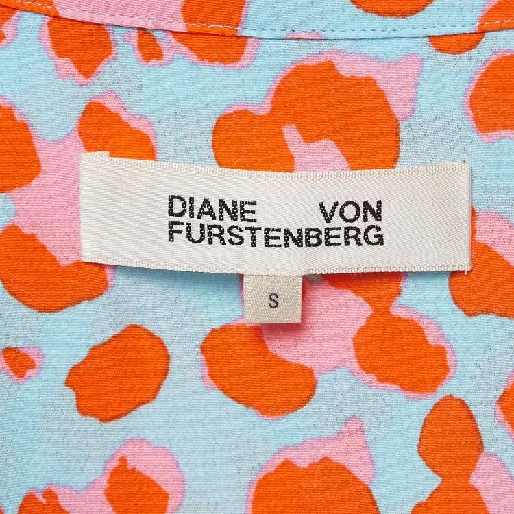 Pre Owned Diane Von Furstenberg Blue Printed Crepe Wrap Dress S