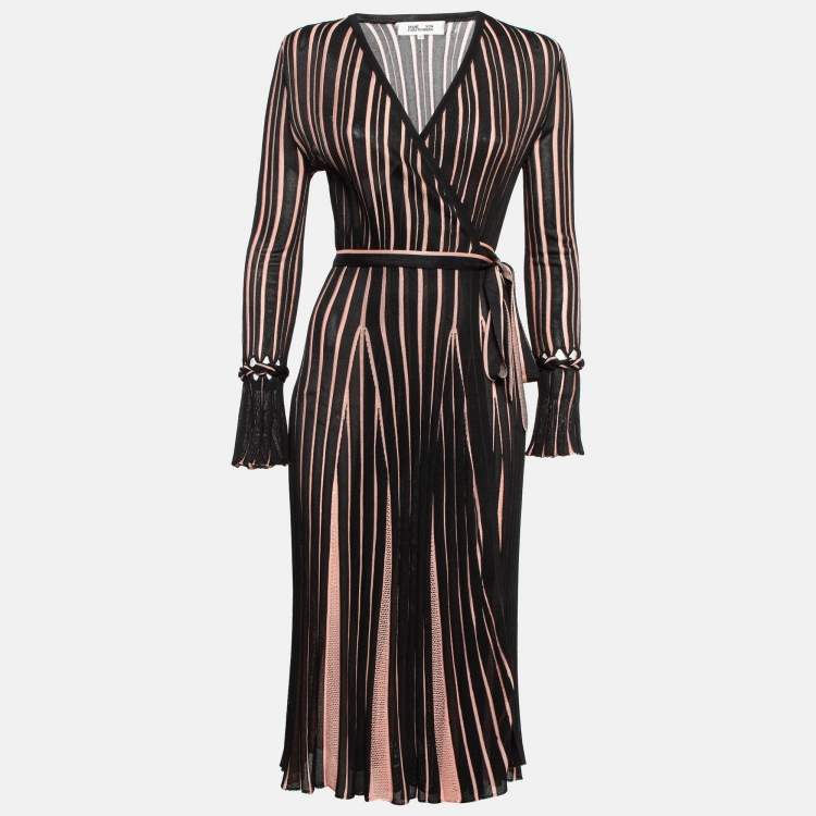 Pre Owned Diane Von Furstenberg Black/Pink Stretch Knit Edeline Wrap Dress S