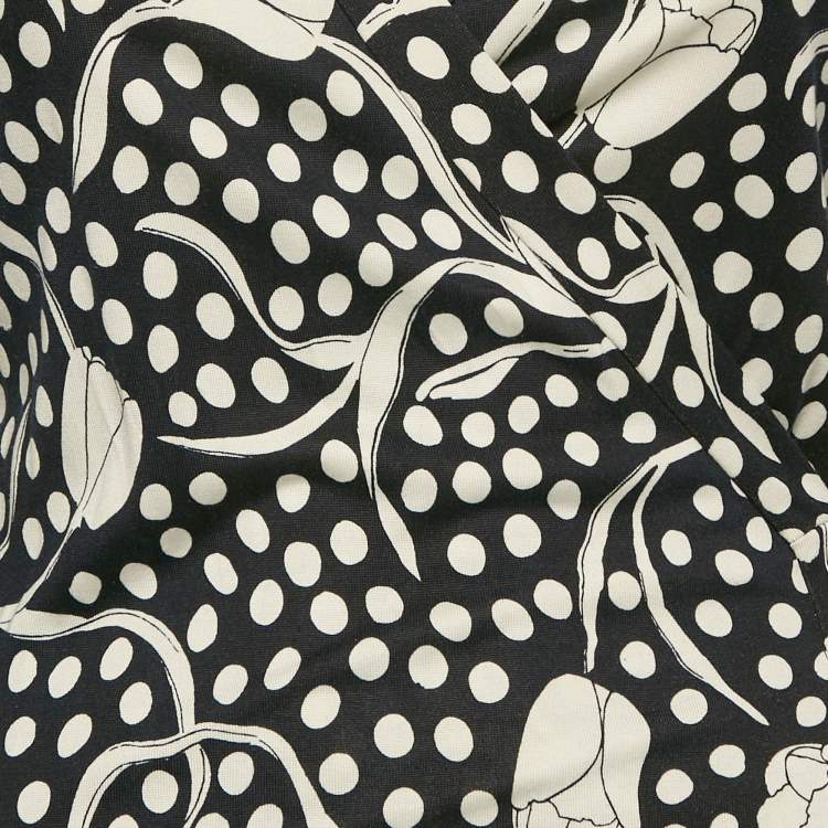 Pre Owned Diane Von Furstenberg Navy Blue/White Floral Print Jersey Wrap Dress S