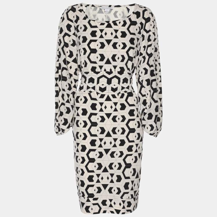 Pre Owned Diane Von Furstenberg Cream/Black Printed Silk Belted Dress S