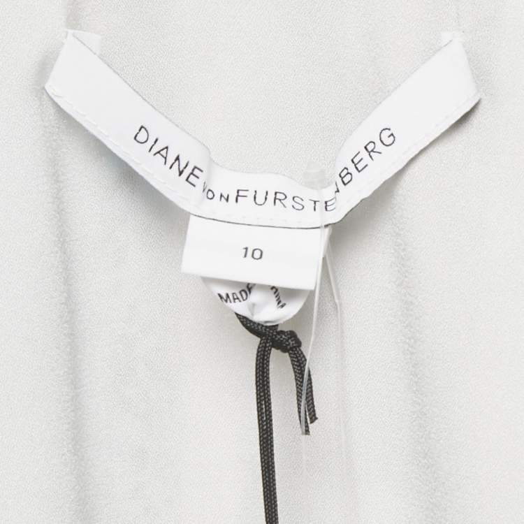 Pre Owned Diane Von Furstenberg Blue /Sliver Printed Met Dot Silk Short Wrap Dress L