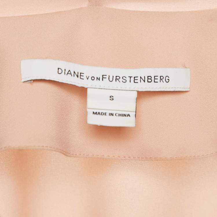 Pre Owned Diane Von Furstenberg Beige Crepe Sleeveless Top S