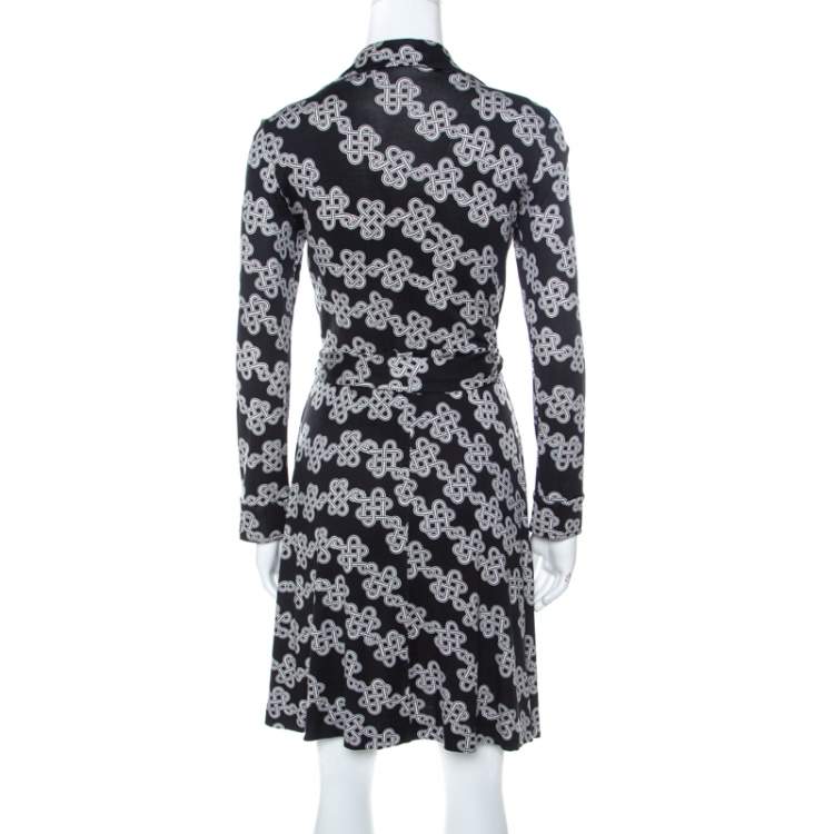 Pre Owned Diane Von Furstenburg Black & White Love Knot Print T72 Wrap Dress M