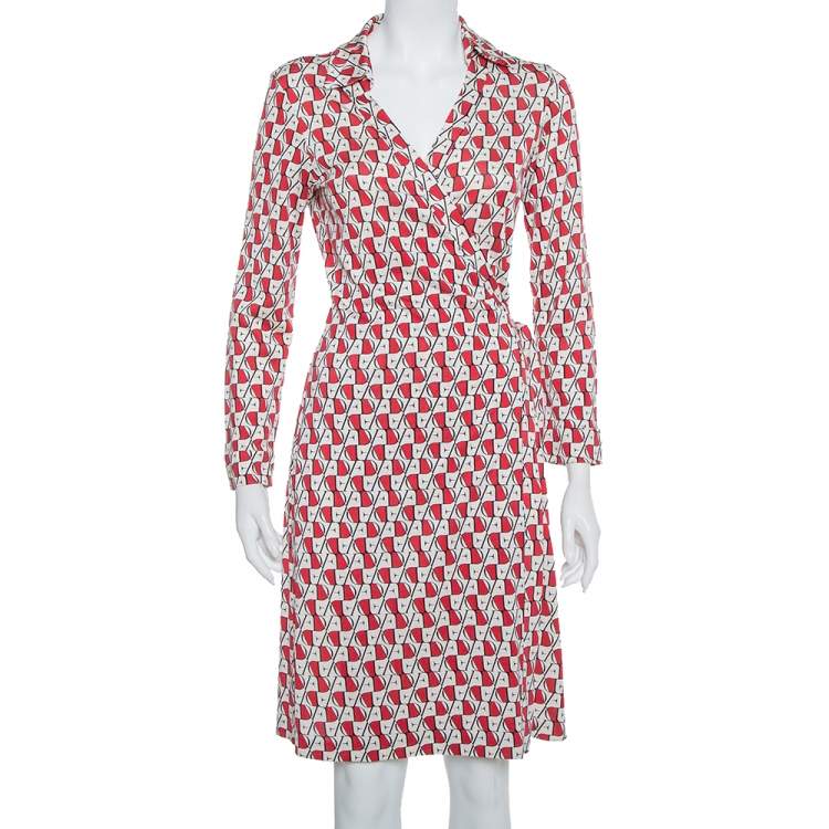 Diane Von Furstenberg Cream & Red Knit Logo Printed New Jeanne Wrap ...