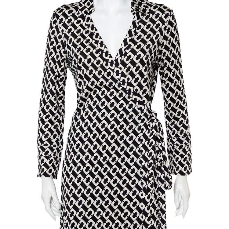 Pre Owned Diane Von Furstenberg Monochrome Silk Abigail Maxi Wrap Dress XL