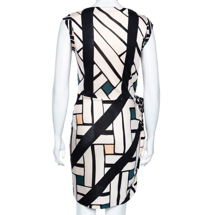 Pre Owned Diane von Furstenberg Multicolored Printed Silk Vanda Dress S