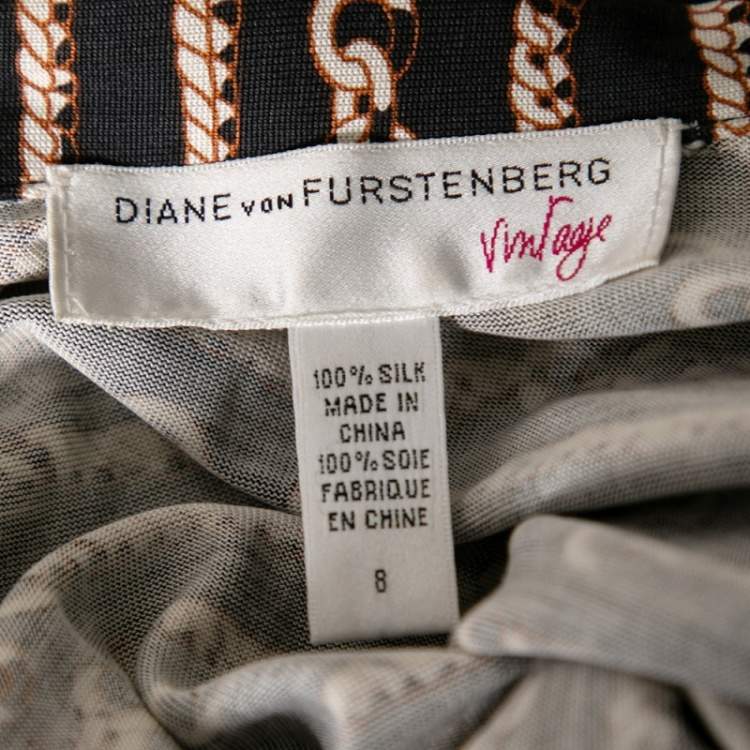 Pre Owned Diane von Furstenberg Dark Grey Printed Silk Vintage Jilliana Wrap Top M