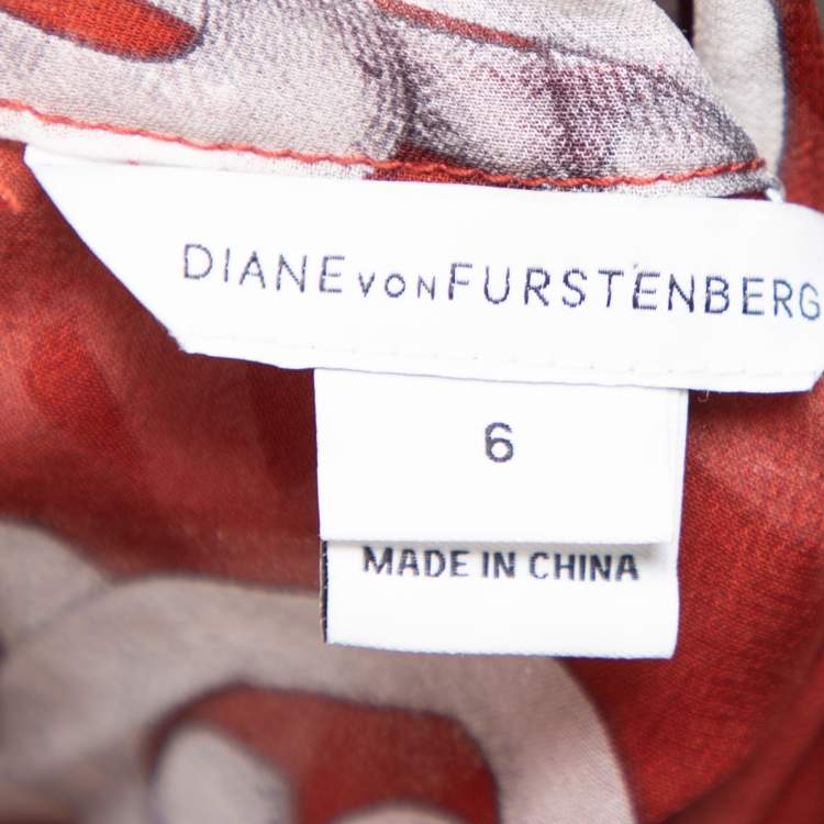 مملوكة مسبقًا Diane von Furstenberg Red Chain Print Silk Chiffon Depti Top M
