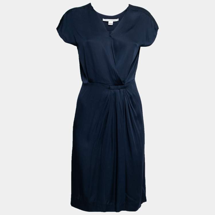 مملوكة مسبقًا Diane von Furstenberg Navy Blue Silk Pleated Dress S