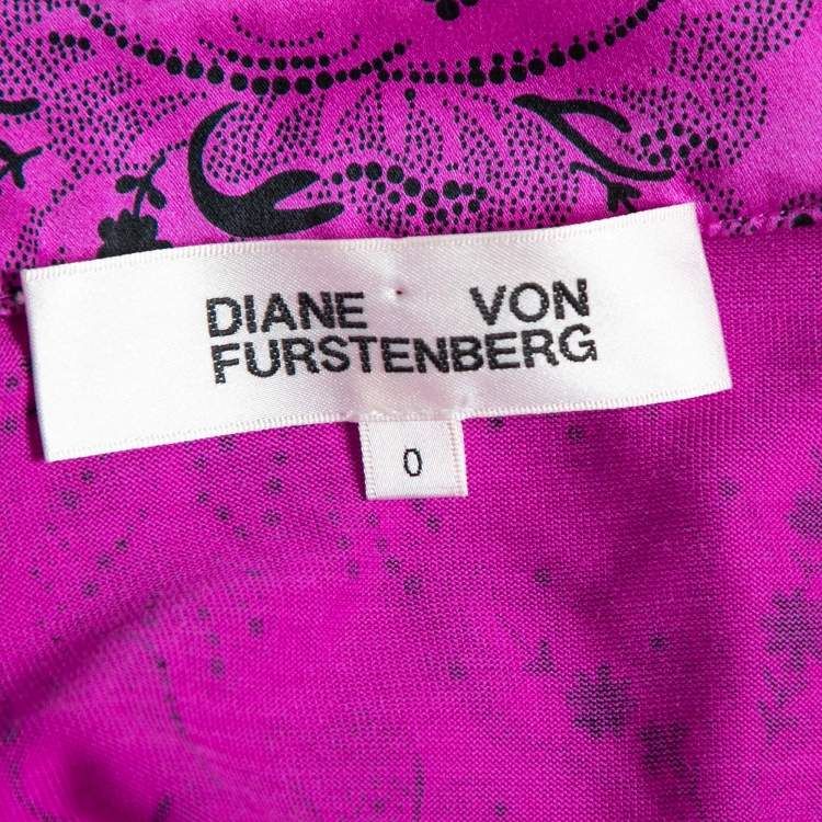 Pre Owned Diane von Furstenberg Hot Pink Floral Printed Silk Wrap Dress XS 