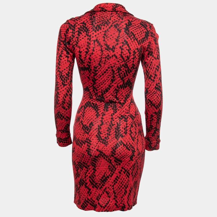 مملوكة مسبقًا Diane von Furstenberg Red Abstract Print Stretch Silk Wrap Dress S