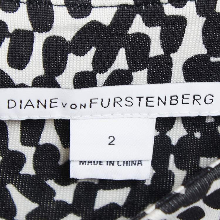مملوكة مسبقًا Diane Von Furstenberg Black Printed Jersey Silk Twist Detail Dress S