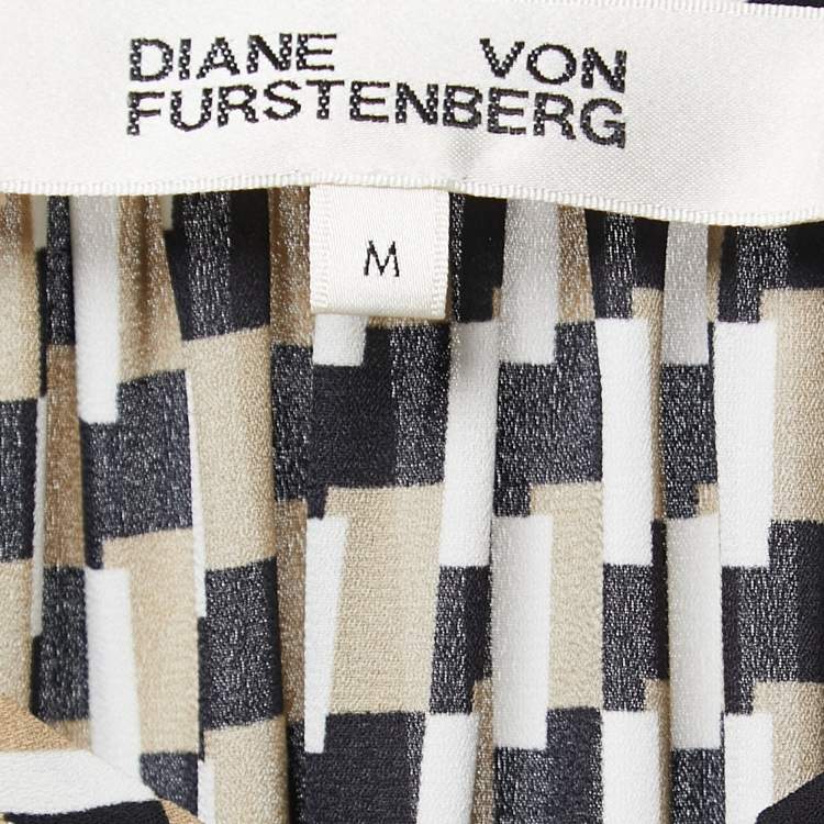 Pre Owned Diane Von Furstenberg  Beige Geometric Print Crepe Halter Neck Maxi Dress L
