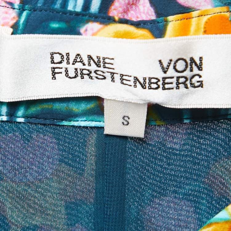 Pre Owned Diane Von Furstenberg Green Printed Crepe Button Front Asymmetrical Maxi Dress S