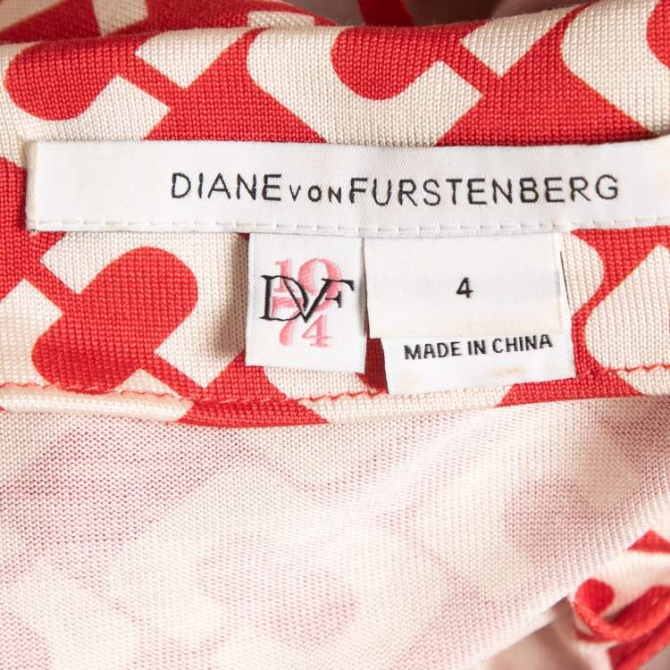 Pre Owned Diane Von Furstenberg Red Printed Silk New Julian Two Wrap Dress S