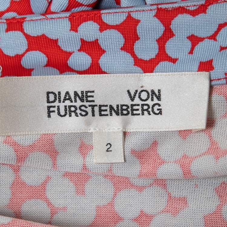 Pre Owned Diane Von Furstenberg Red/Blue Printed Silk New Julian Two Wrap Dress S