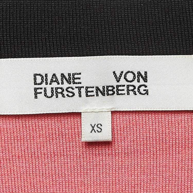 Pre Owned Diane Von Furstenberg Black/Pink Lips Patterned Knit Pencil Skirt XS