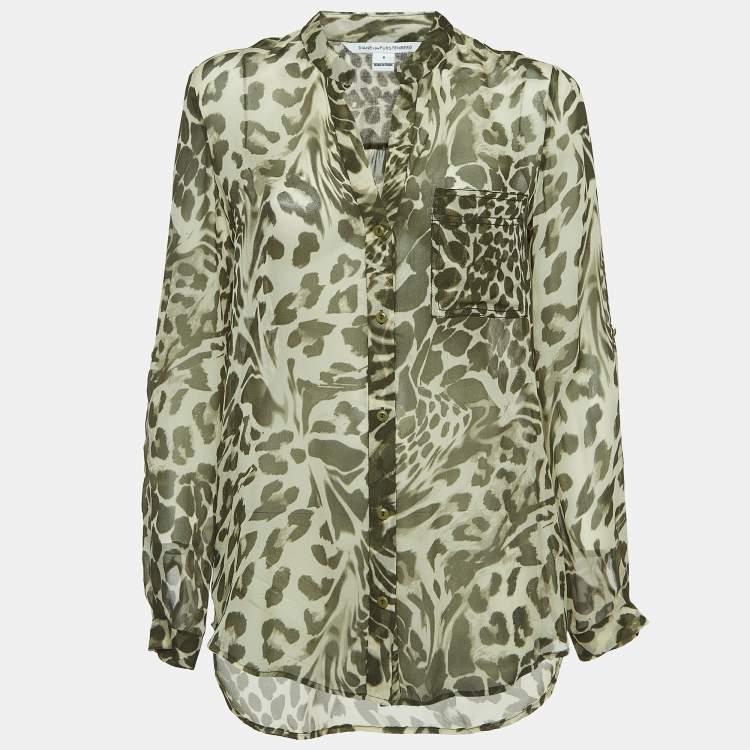 Diane Von Furstenberg Green Print Silk Button Front Relaxed Fit Blouse ...