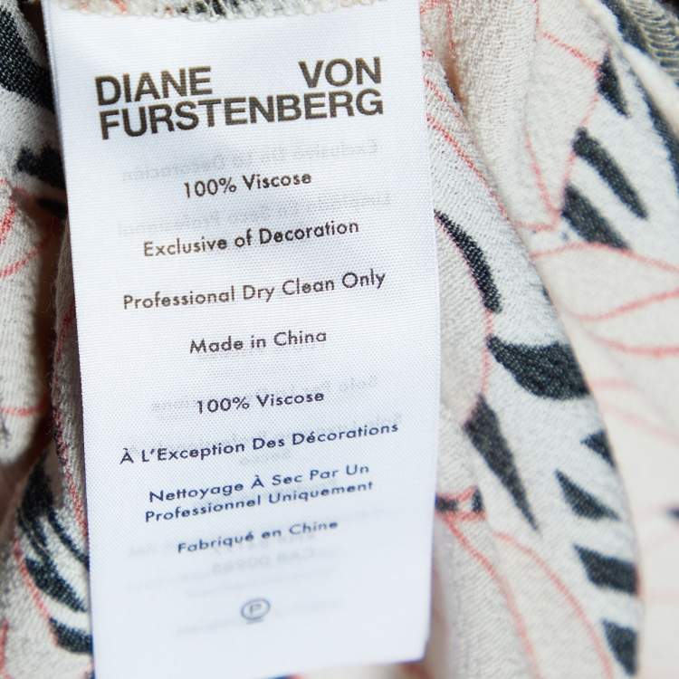 مملوكة مسبقًا Diane Von Furstenberg Light Orange Print Crepe Wrap Mini Dress XS