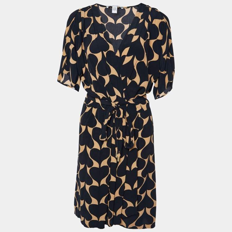 مملوكة مسبقًا Diane Von Furstenberg Black Printed Crepe Genevieve Faux Wrap Dress M