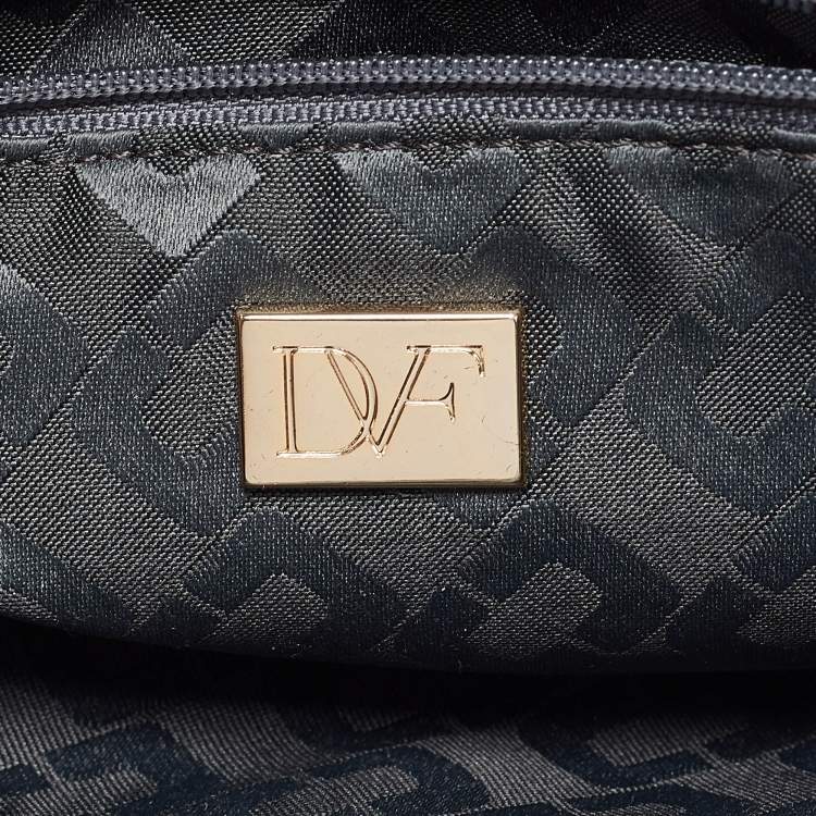 Pre Owned Diane Von Furstenberg Black Croc Embossed and Leather Flap 440 Shoulder Bag