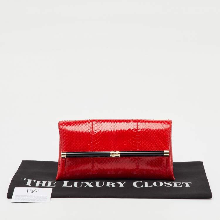 Pre Owned Diane Von Furstenberg Red Snakeskin Leather Clutch