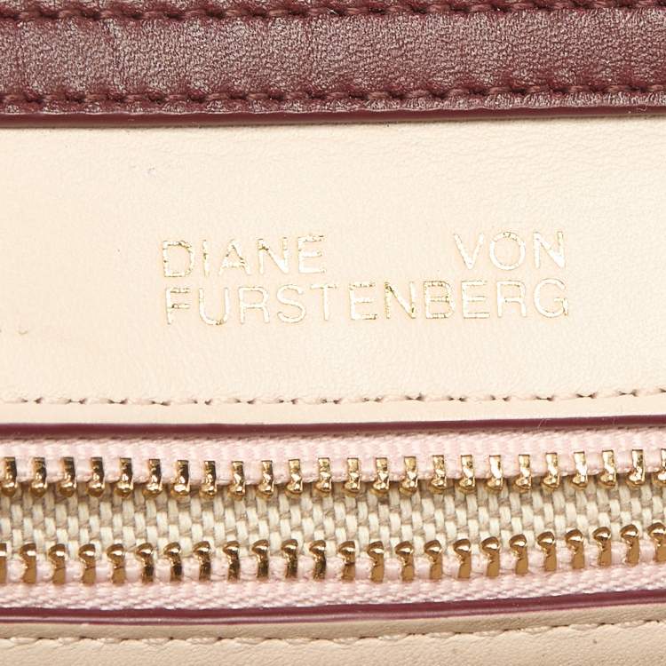 Pre Owned حقوق كلتش ديان فون فرستنبرغ سهرات مرصعة جلد بورجوندي/بيج