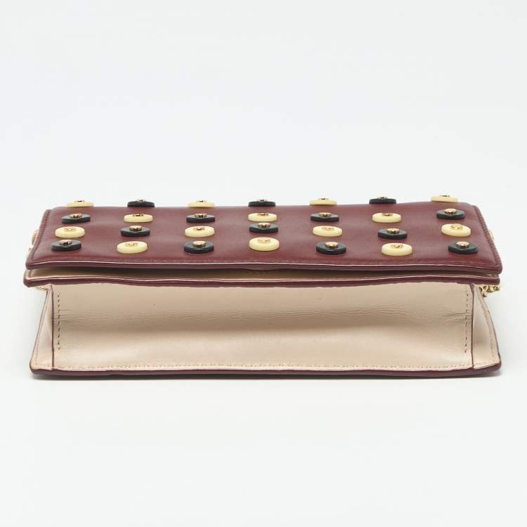 Pre Owned حقوق كلتش ديان فون فرستنبرغ سهرات مرصعة جلد بورجوندي/بيج