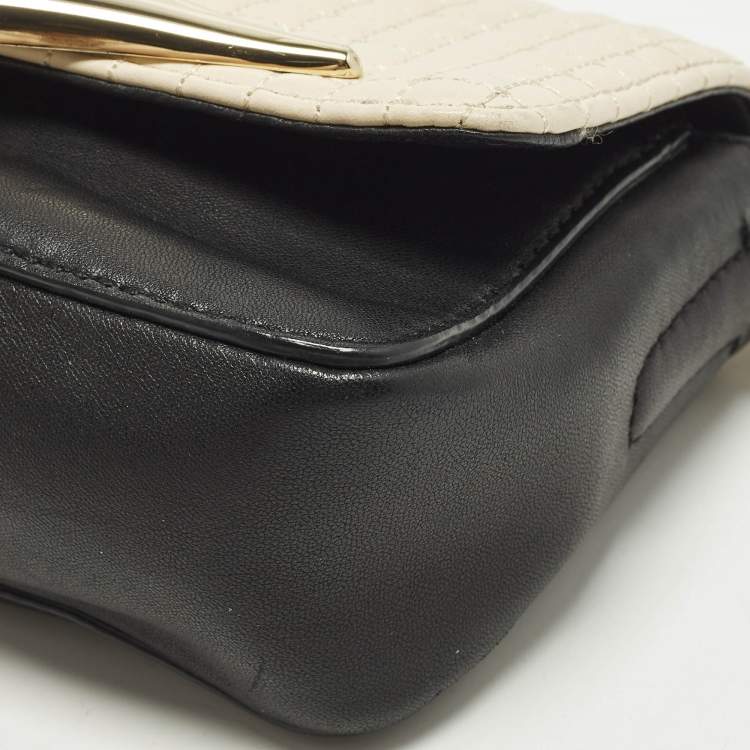 Pre Owned Diane Von Furstenberg Flirty Lips Black/Off White Quilted Leather Shoulder Bag