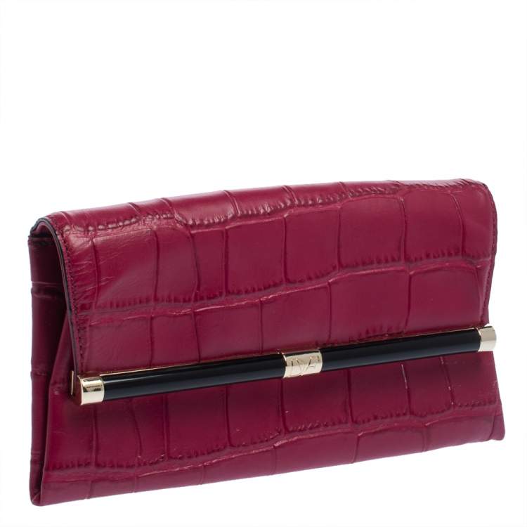 Pre Owned Diane Von Furstenberg Fuchsia Croc Embossed Leather Clutch